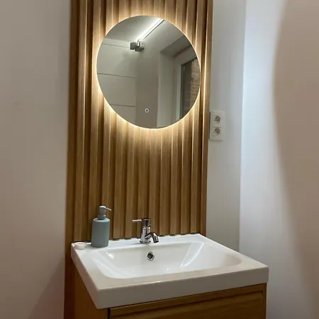 Capsule Illusion - Switch 2 - Centre アパート